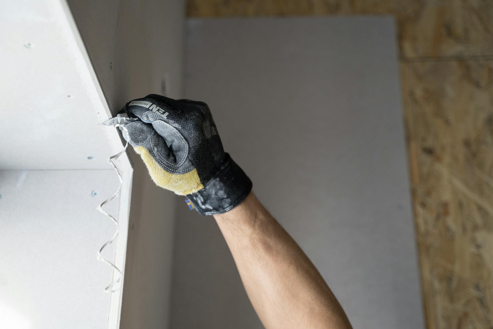 Drywall Repair Yuba City: Patch Holes & Cracks the Right Way in Yuba City
