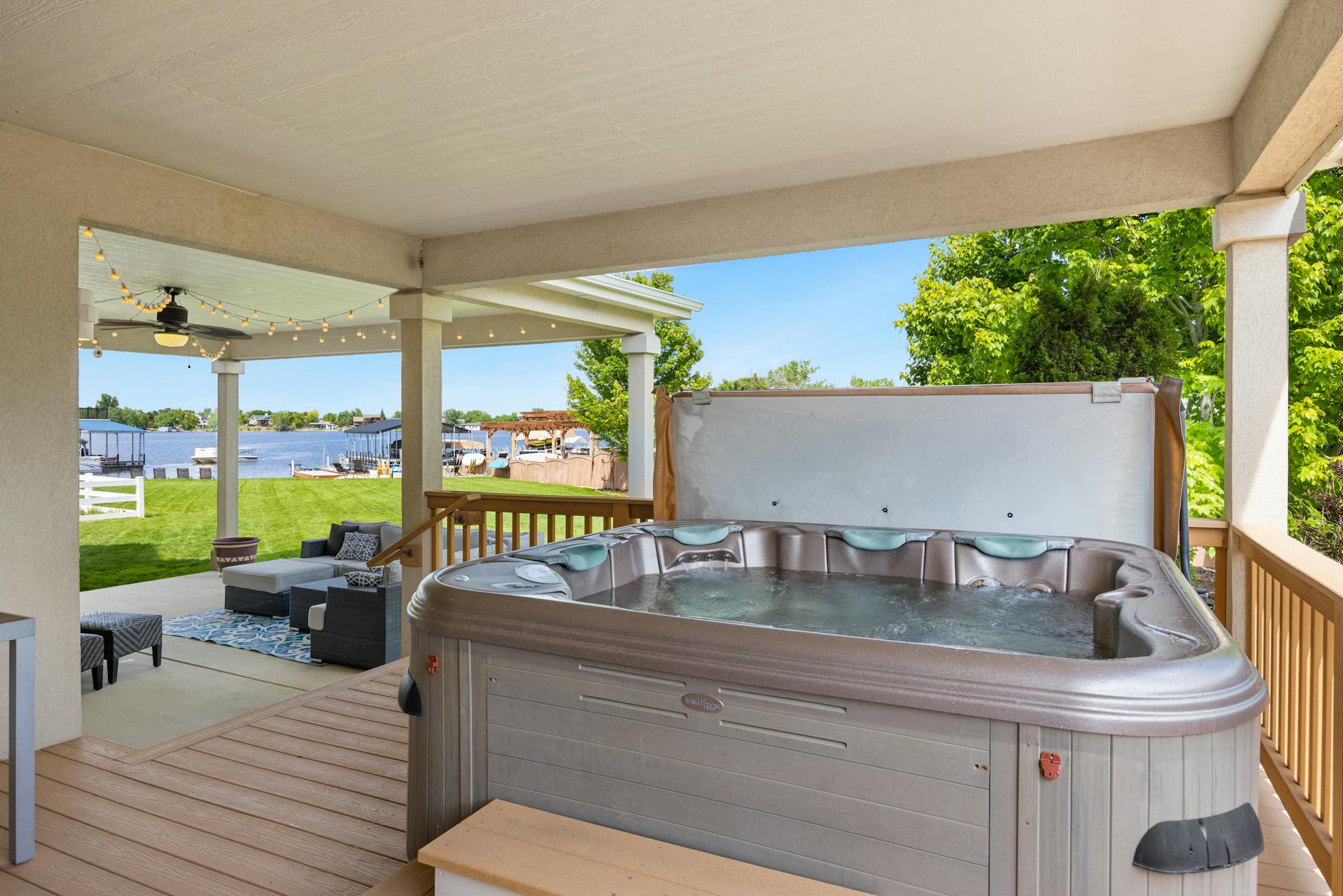 How to Dispose of a Hot Tub in Yuba County Without the Hassle – Boxpro Express Makes It Easy in Yuba City