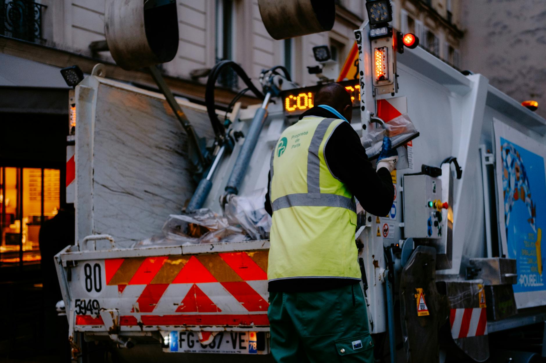 Boxpro Express junk-removal service in Yuba City, CA