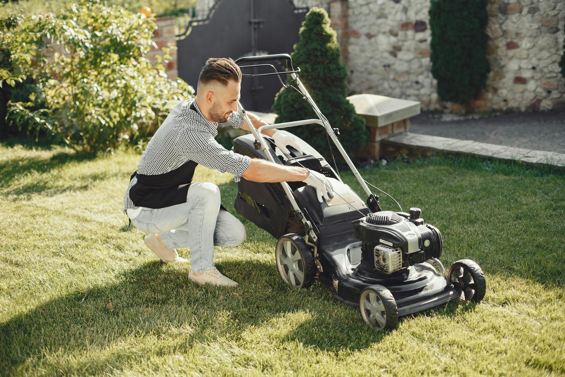 Boxpro Express lawn care service in Yuba City