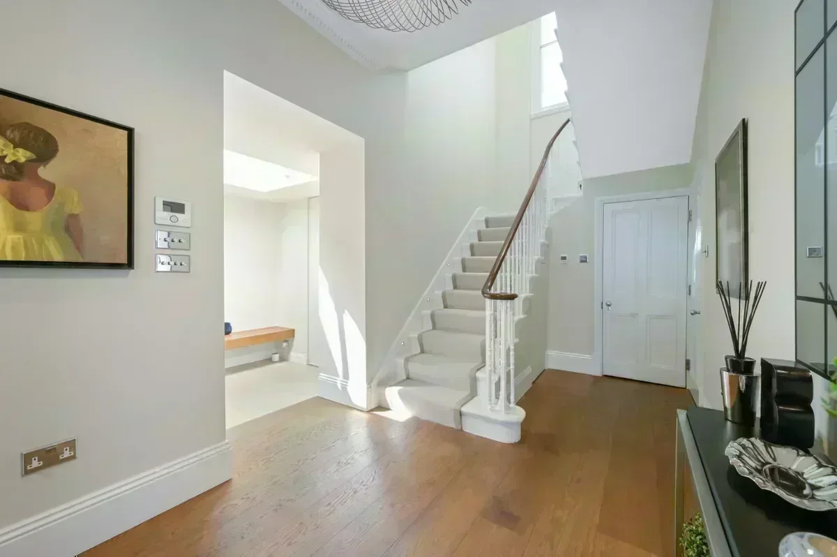 Albany Street - New image 8