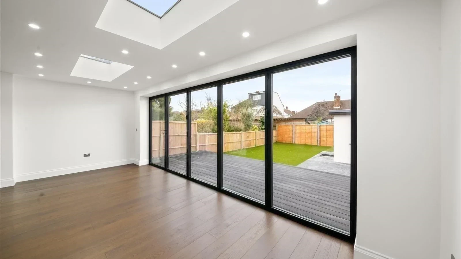 Glasbrook Avenue - Image 2