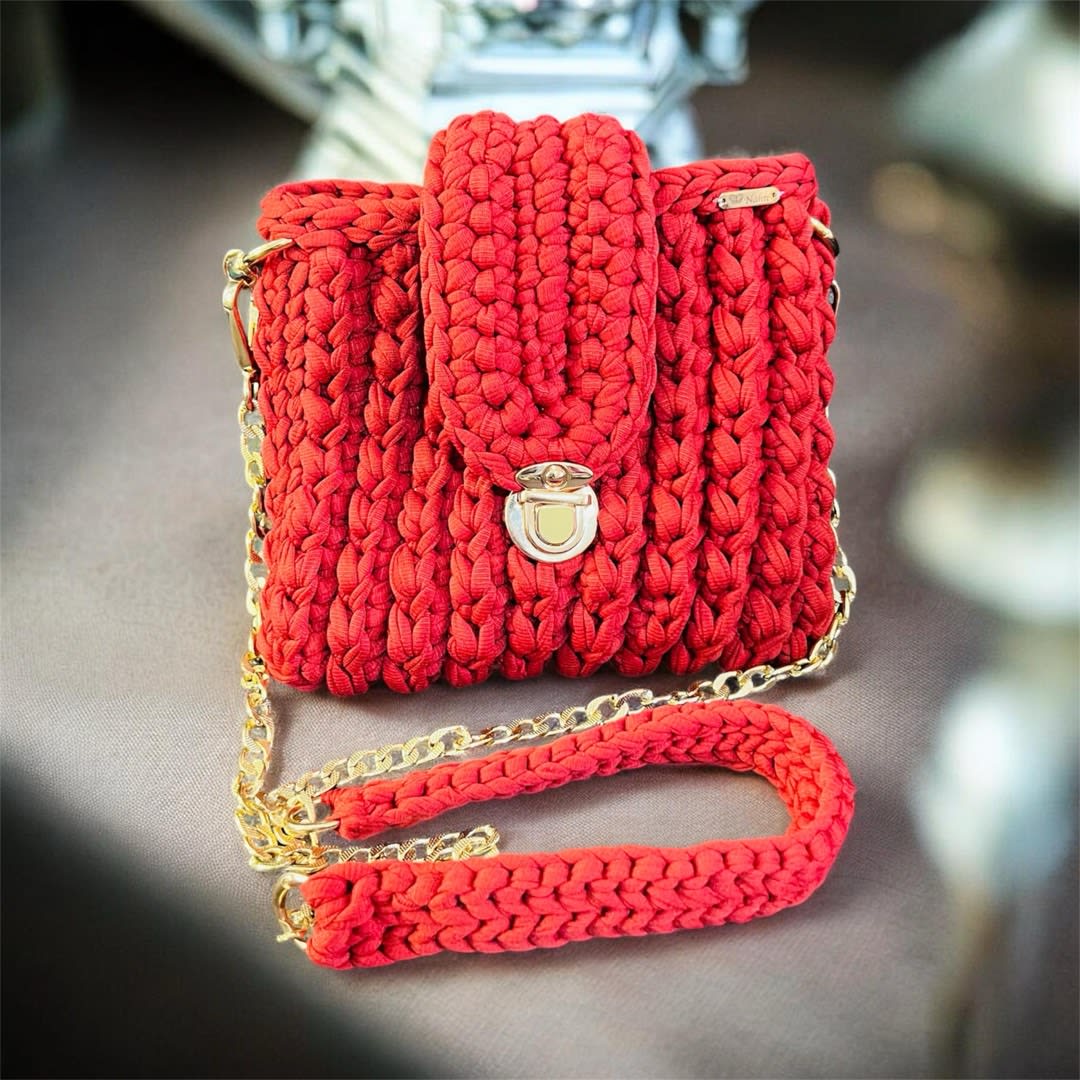 Bolsa e acessórios em crochê moderno — foto 2 de 6