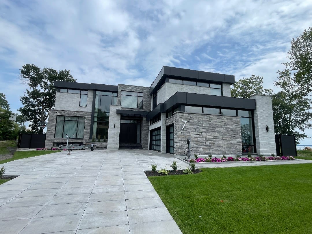 ✨ Lavagem e Limpeza Externa de Imóveis em Montreal e Região 🏡 — foto 4 de 5
