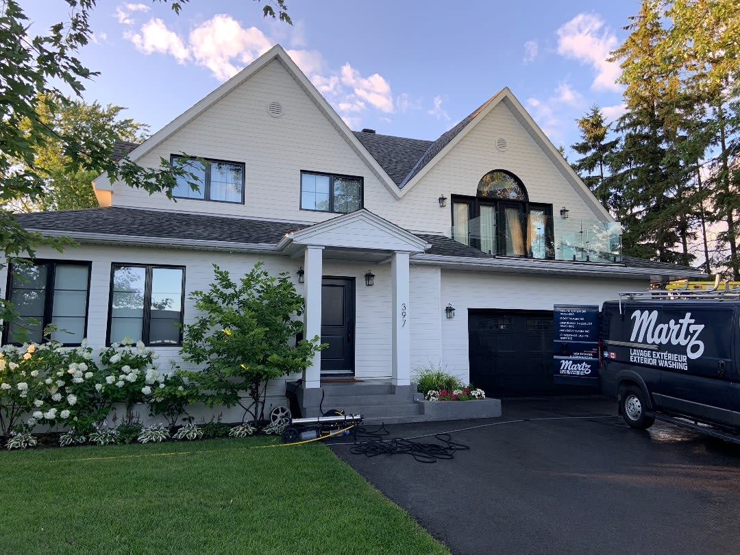 ✨ Lavagem e Limpeza Externa de Imóveis em Montreal e Região 🏡 — foto 2 de 5