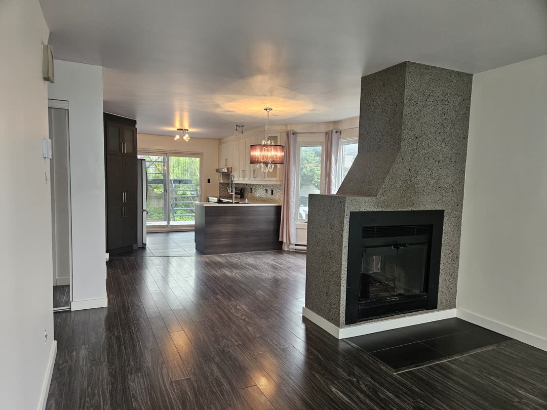 1 mês grátis! Condo 3 quartos (5 1/2) em Laval — foto 3 de 10