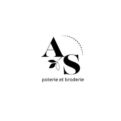 Bordados e cerâmicas