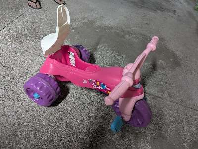Triciclo da Barbie