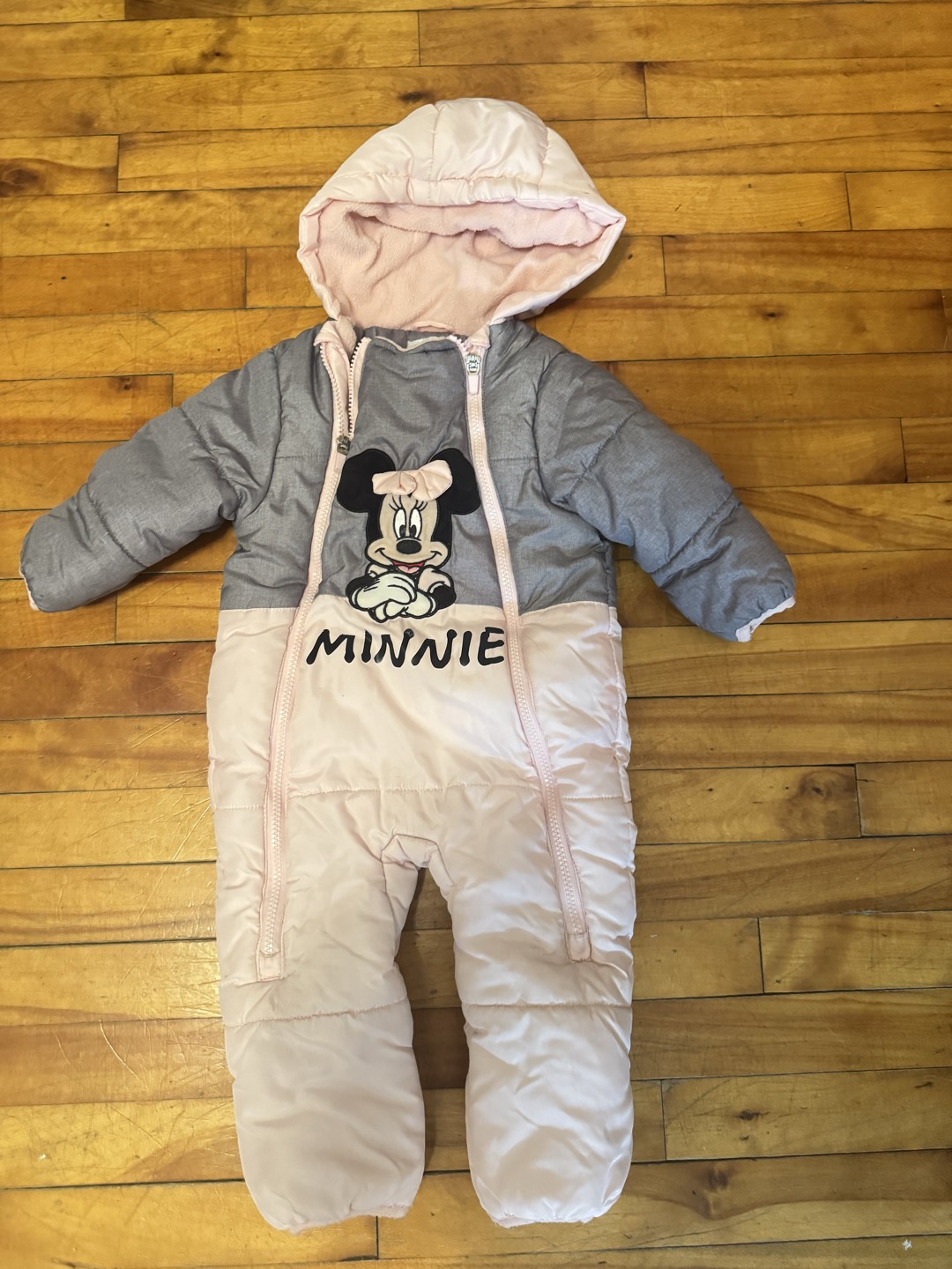 Baby girl and boy clothes — foto 2 de 10