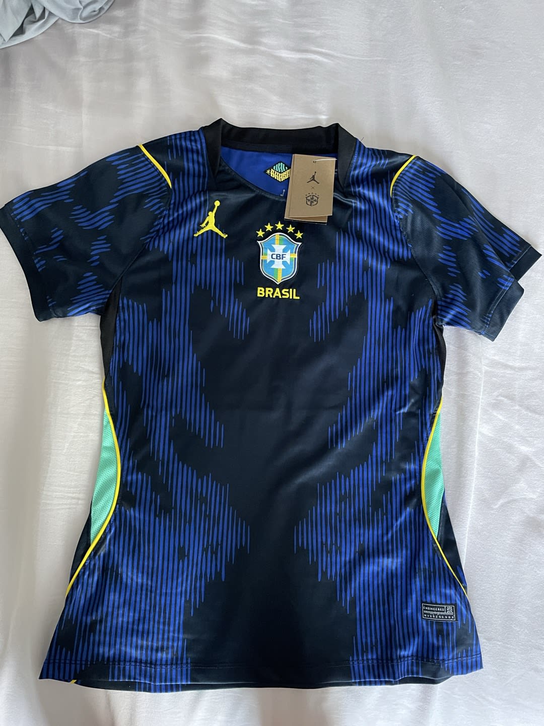 Camisa da selecao brasileira — foto 2 de 2