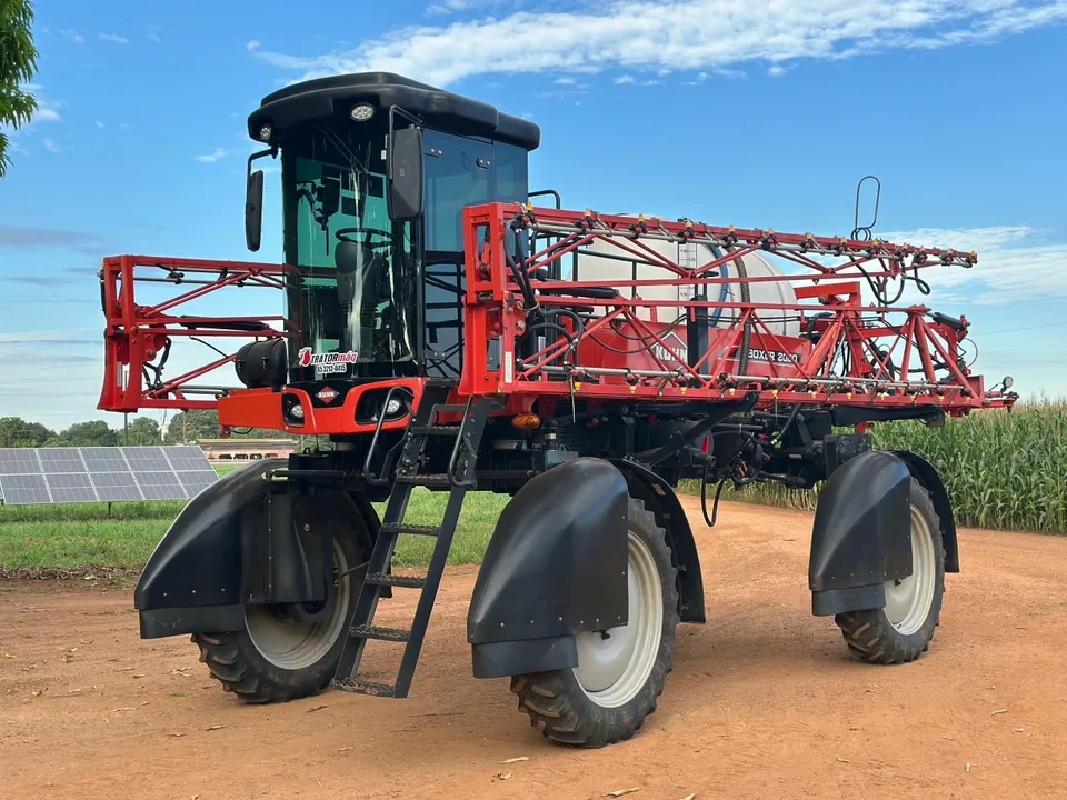 kuhn Autopropelido Boxer 2000 — foto 1