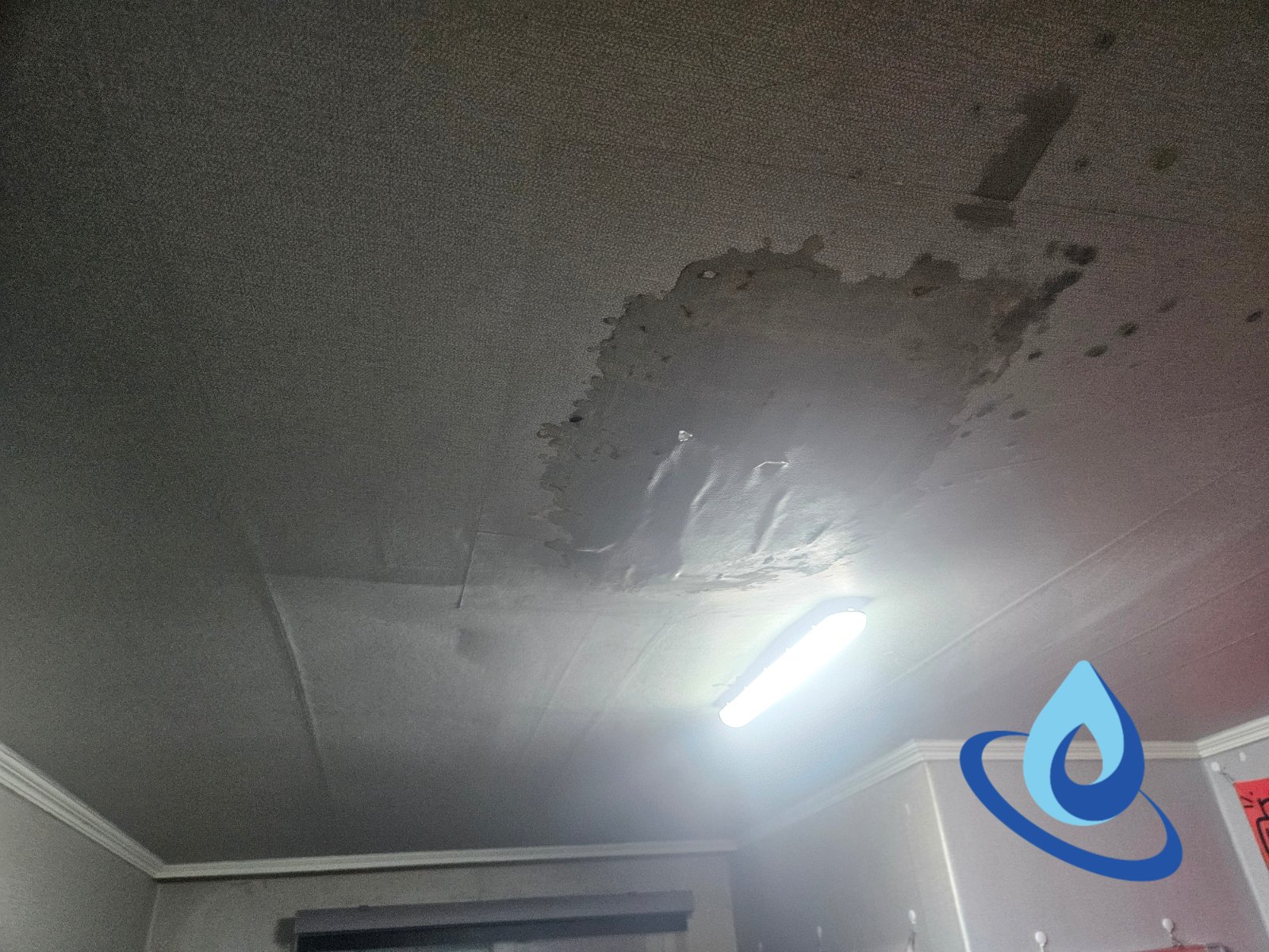 수원 팔달구 인계동 원룸 3층 천장 벽면 누수 탐지와 수도배관 보수