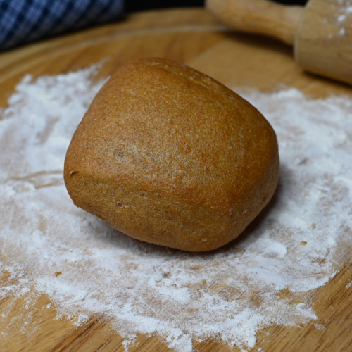 Weizenvollkorn-Brötchen