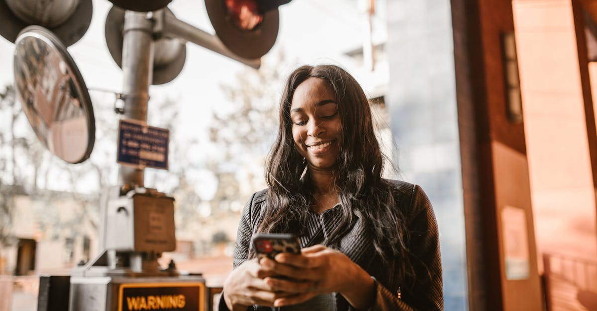 Set Realistic Financial Goals You Can Achieve