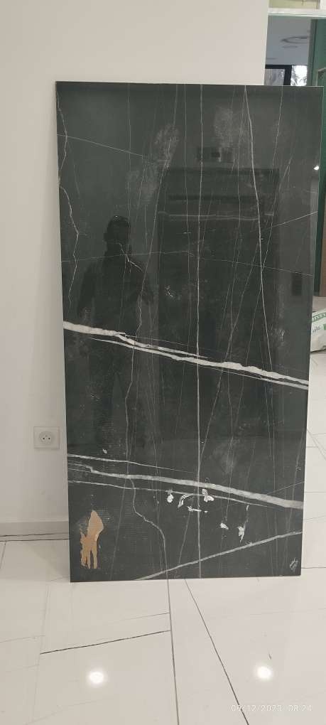 zouhir — photo 1