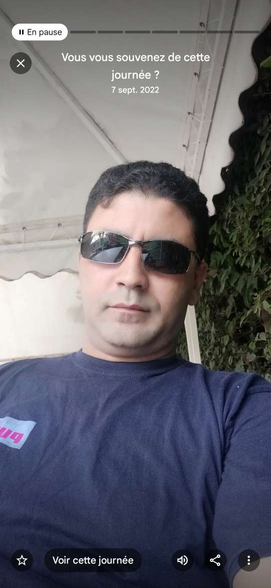 يونس بوسطاجي
