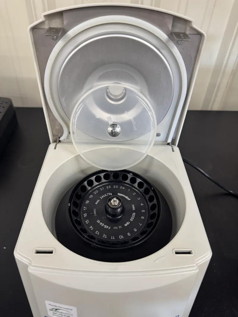 Eppendorf Model 5415 D Benchtop Microcentrifuge thumbnail 10