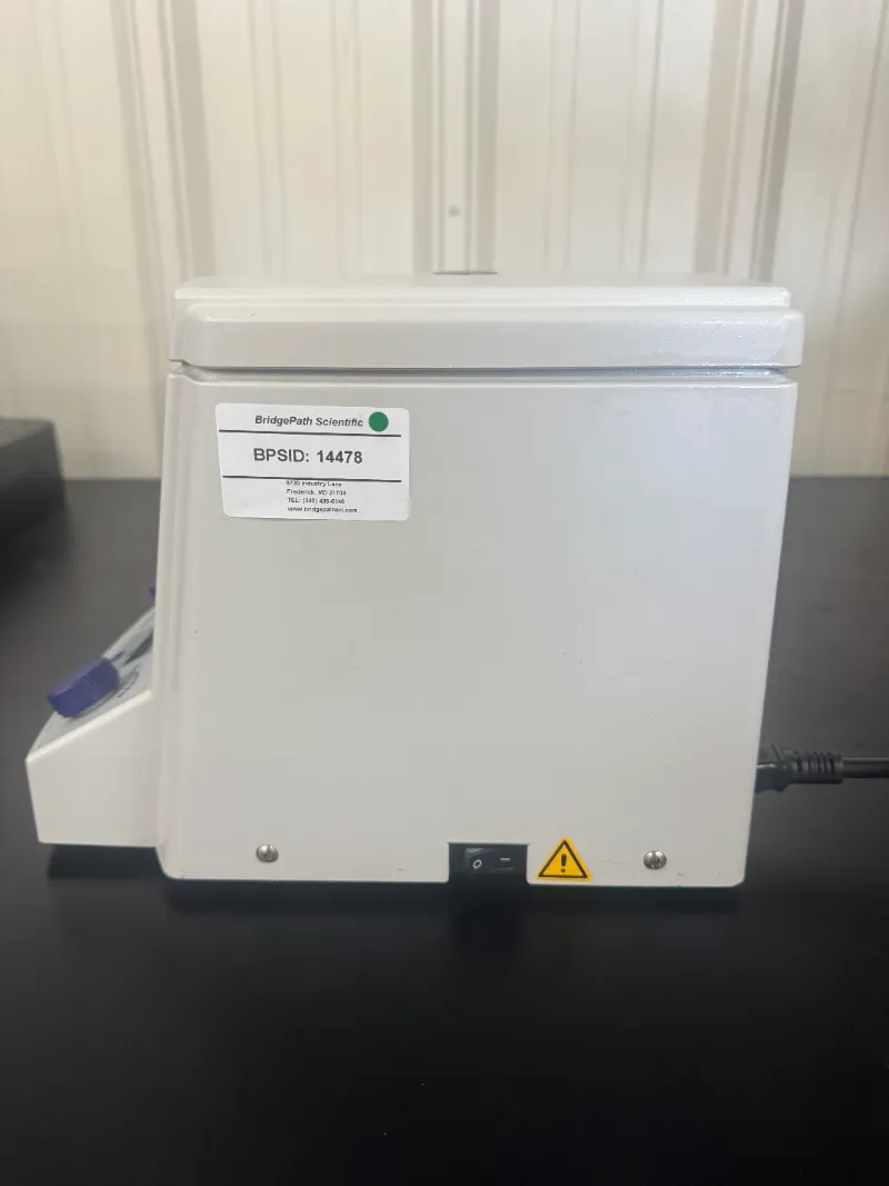 Eppendorf Model 5415 D Benchtop Microcentrifuge thumbnail 4