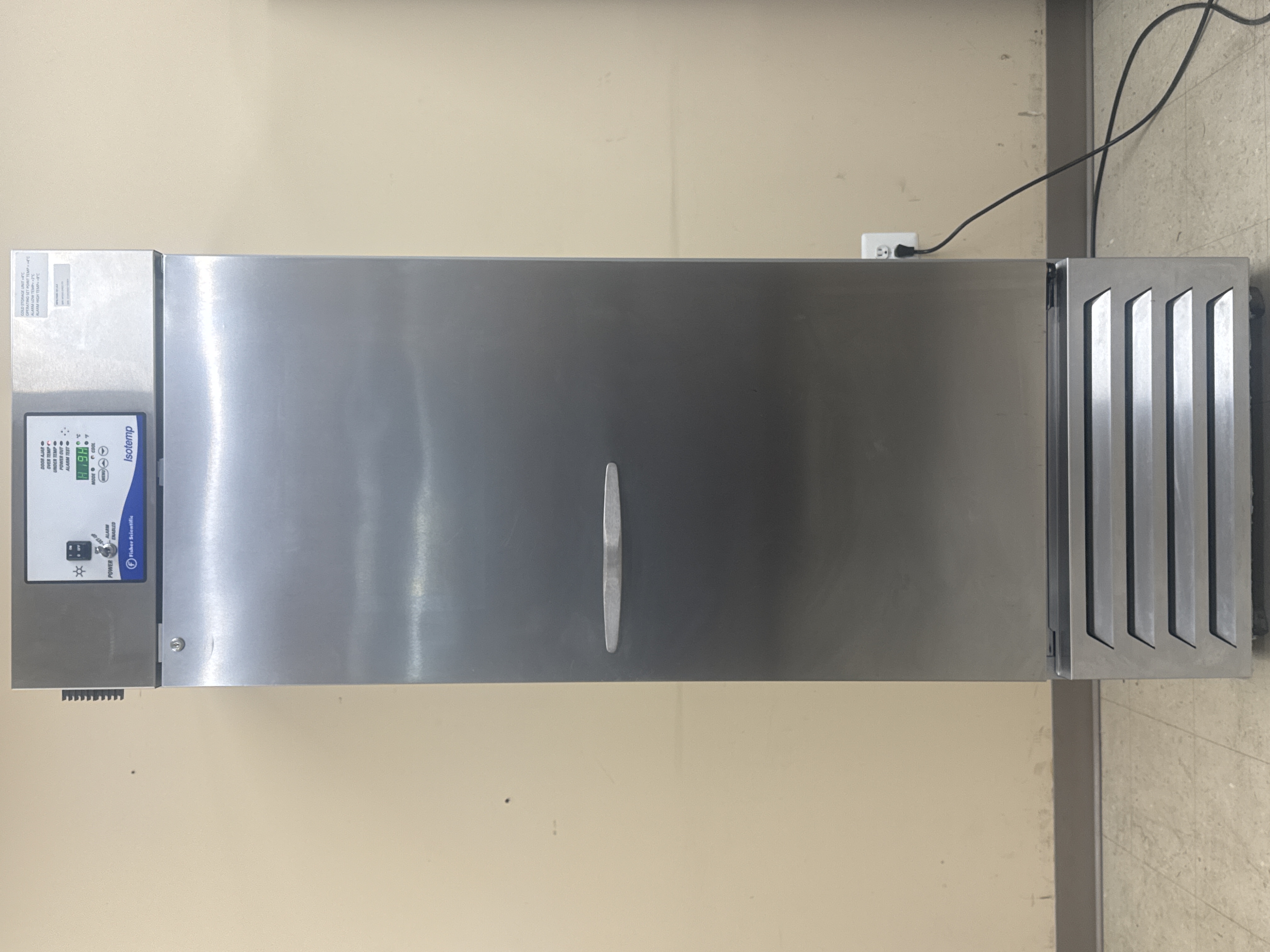 Fisher Scientific Isotemp 4ºC Refrigerator, Model MR25SS-SARE-FS thumbnail 3