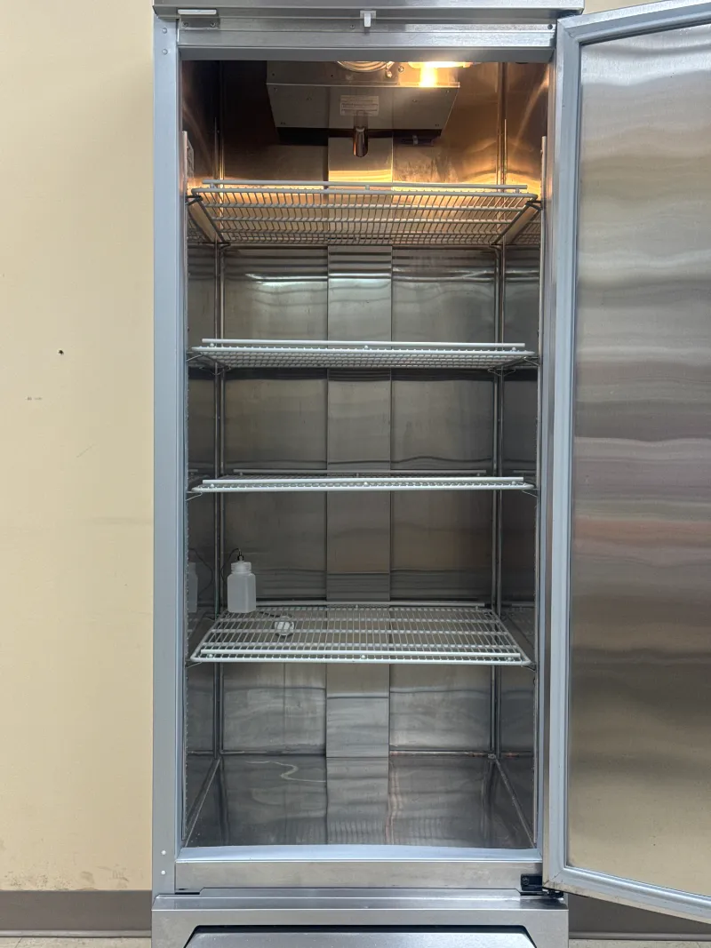 Fisher Scientific Isotemp 4ºC Refrigerator, Model MR25SS-SARE-FS thumbnail 7