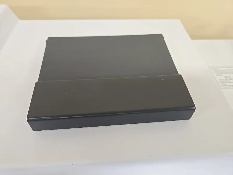 Agilent G9821A Cary 100 UV-Vis Spectrophotometer thumbnail 2
