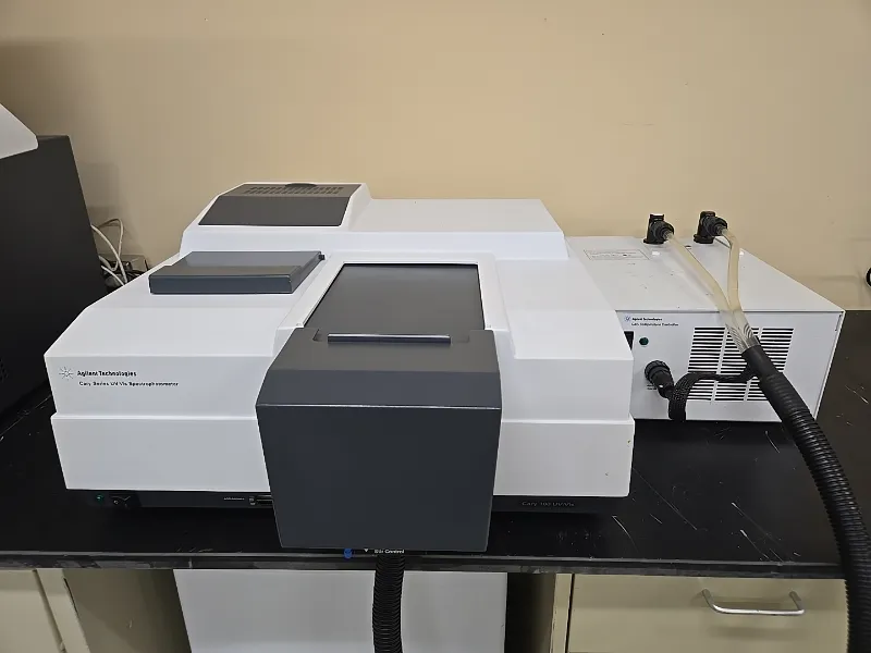 Agilent G9821A Cary 100 UV-Vis Spectrophotometer