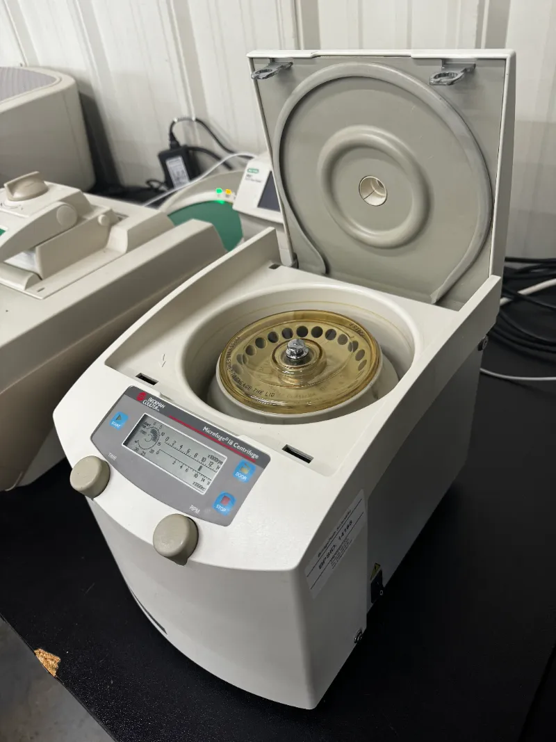 Beckman 367160 Microfuge 18 Centrifuge thumbnail 3