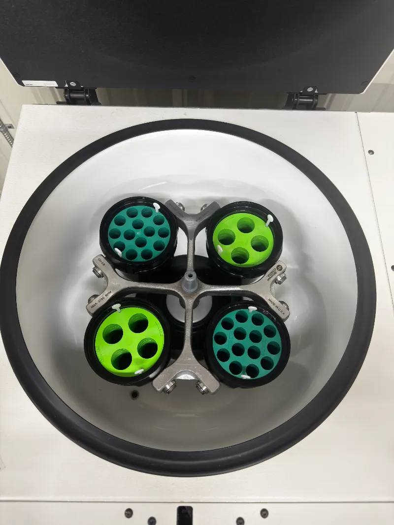 Beckman 6R Refrigerated Benchtop Centrifuge thumbnail 9