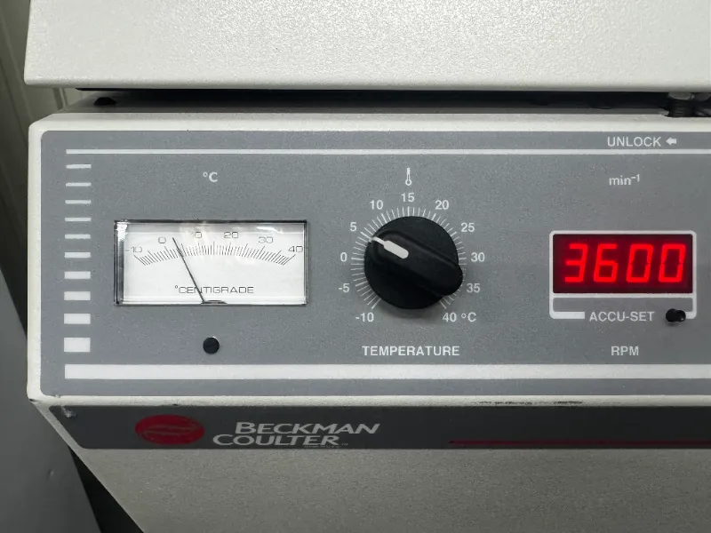 Beckman 6R Refrigerated Benchtop Centrifuge thumbnail 25