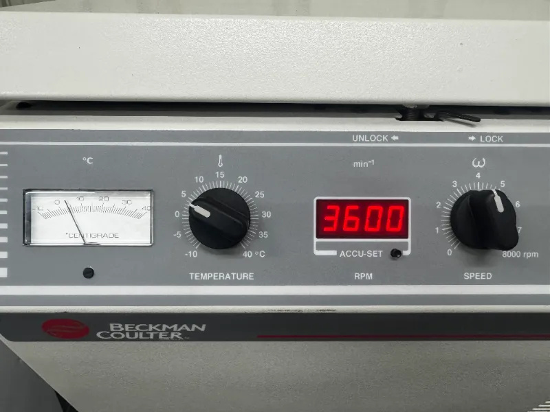 Beckman 6R Refrigerated Benchtop Centrifuge thumbnail 26