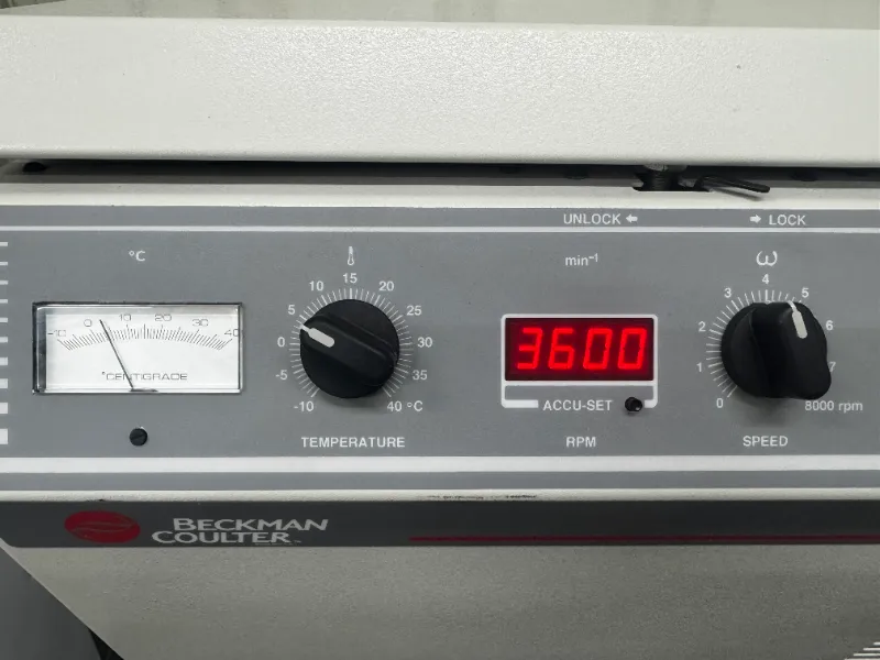 Beckman 6R Refrigerated Benchtop Centrifuge thumbnail 27