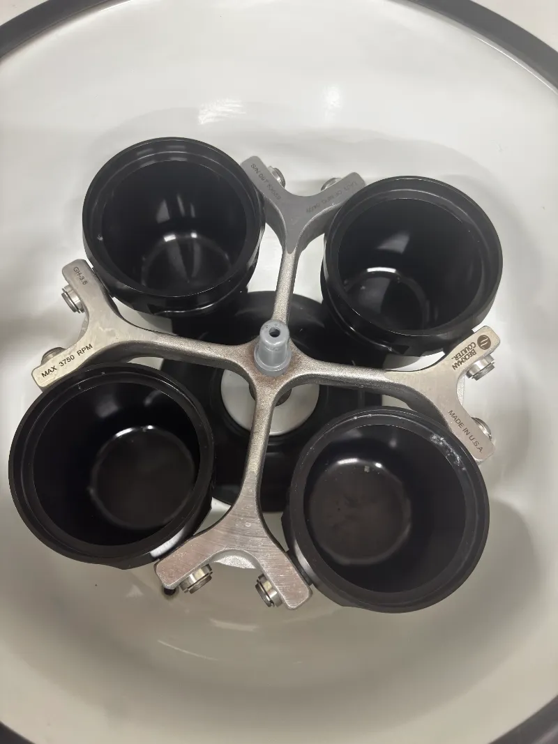 Beckman 6R Refrigerated Benchtop Centrifuge thumbnail 8