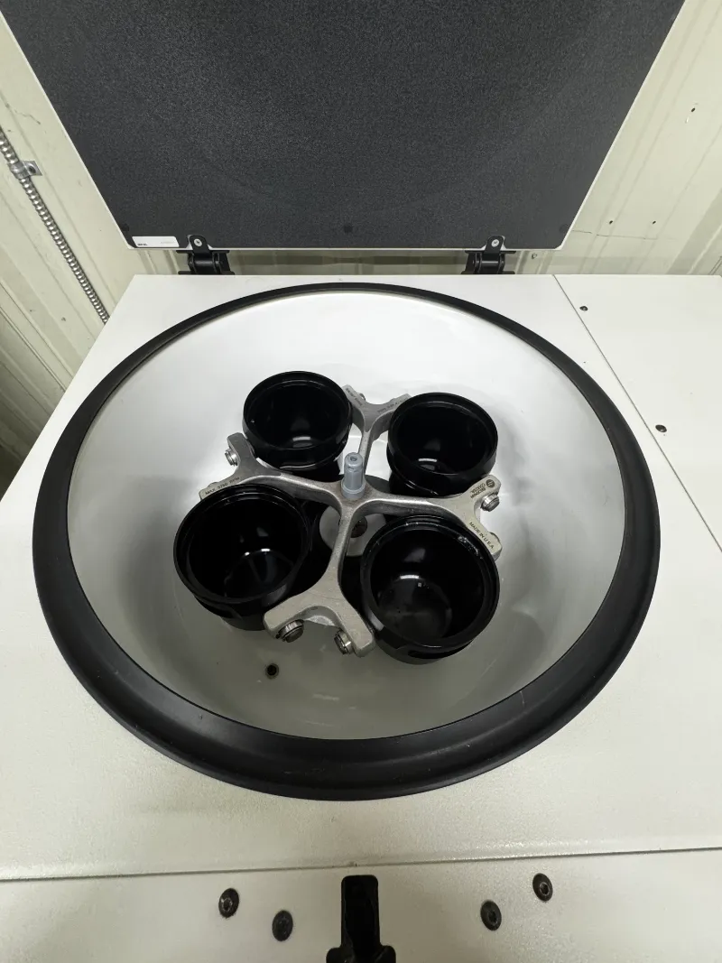 Beckman 6R Refrigerated Benchtop Centrifuge thumbnail 6