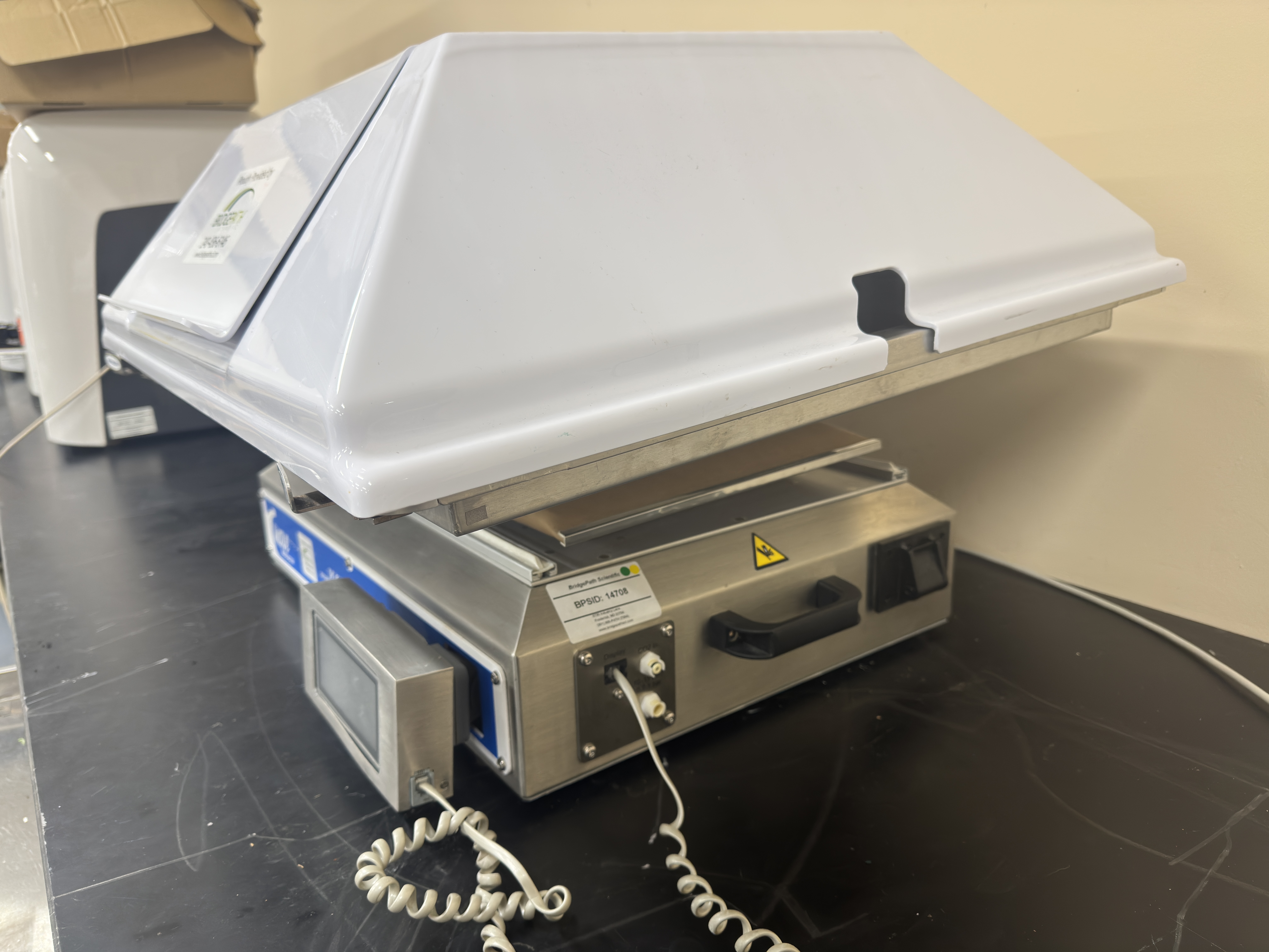 GE WAVE Bioreactor 20/50 EHT system thumbnail 5