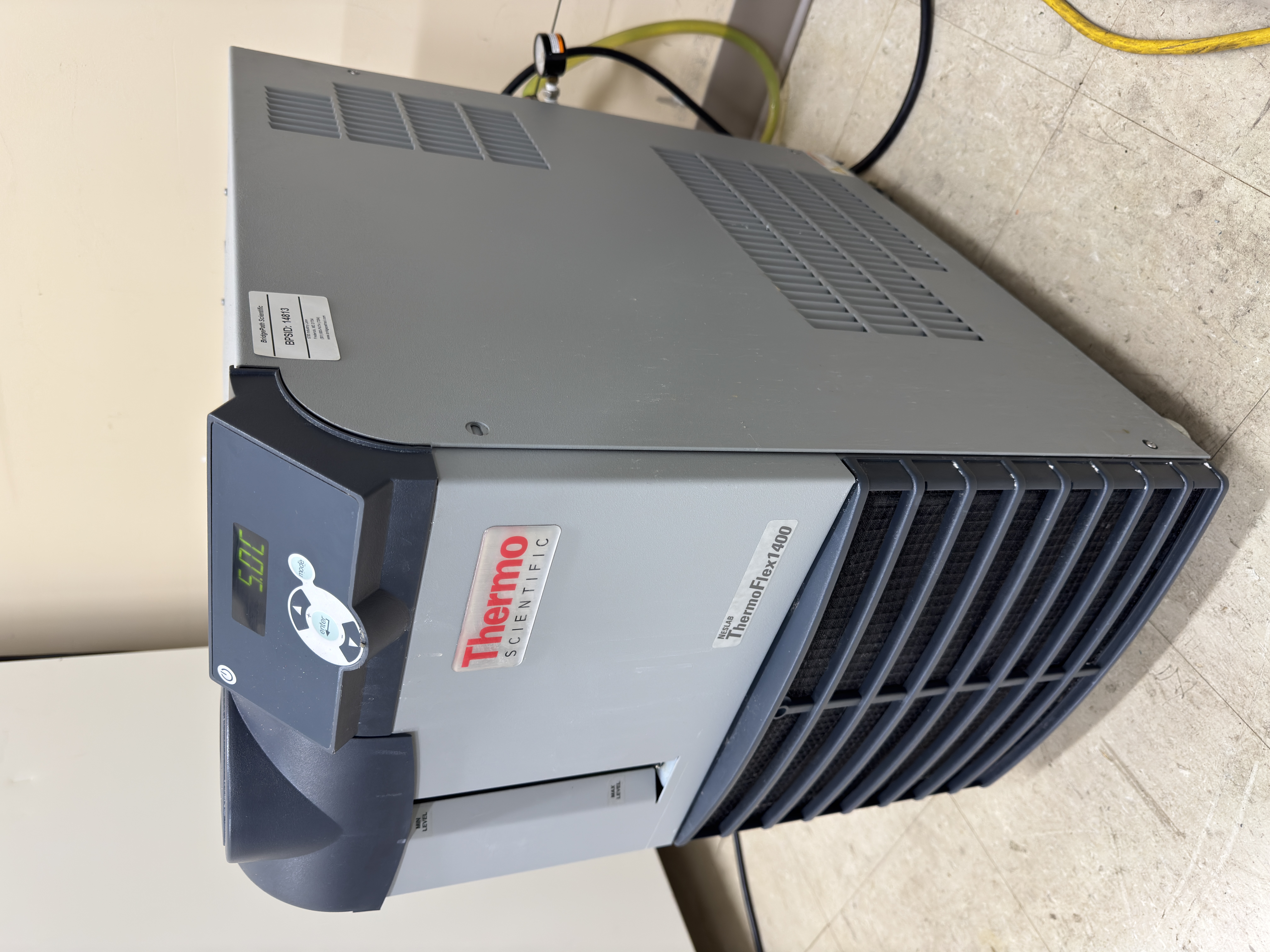 Thermo Scientific ThermoFlex 1400 Recirculating Chiller thumbnail 4