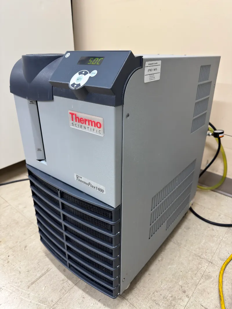 Thermo Scientific ThermoFlex 1400 Recirculating Chiller thumbnail 4