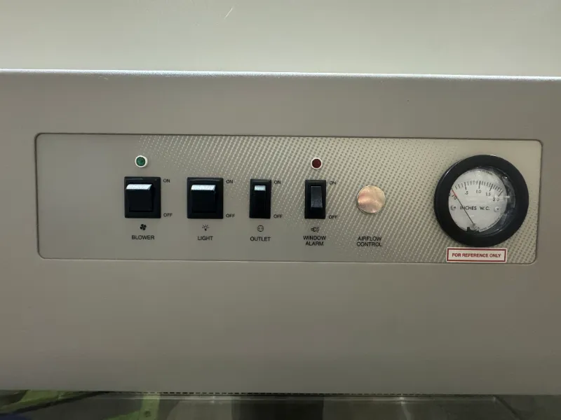 Nuaire NU-S425-600 6Ft Class A2 Bio Safety Cabinet  thumbnail 3