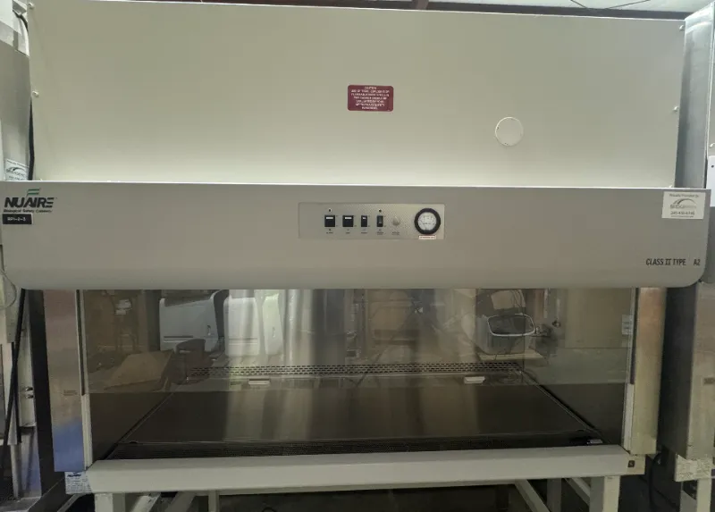 Nuaire NU-S425-600 6Ft Class A2 Bio Safety Cabinet 