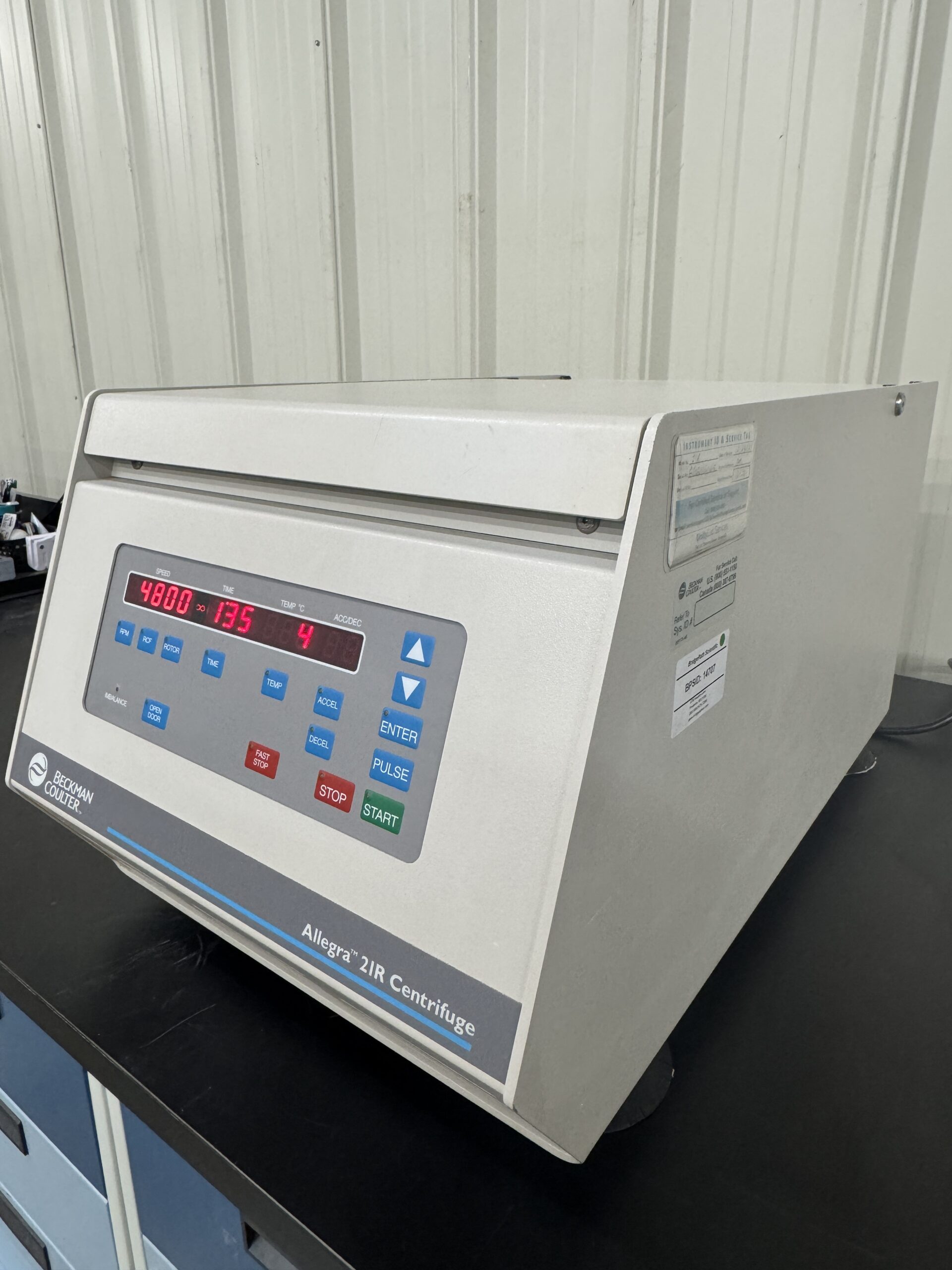 Beckman 21R Refrigerated Benchtop Centrifuge thumbnail 4