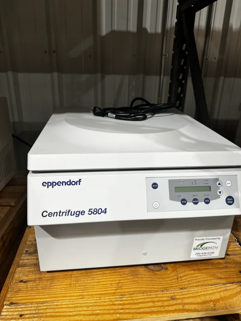 Eppendorf 5804 Benchtop Centrifuge
