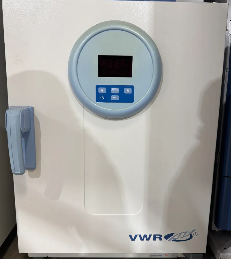 VWR 2.6 cu. ft. Gravity Convection Oven 