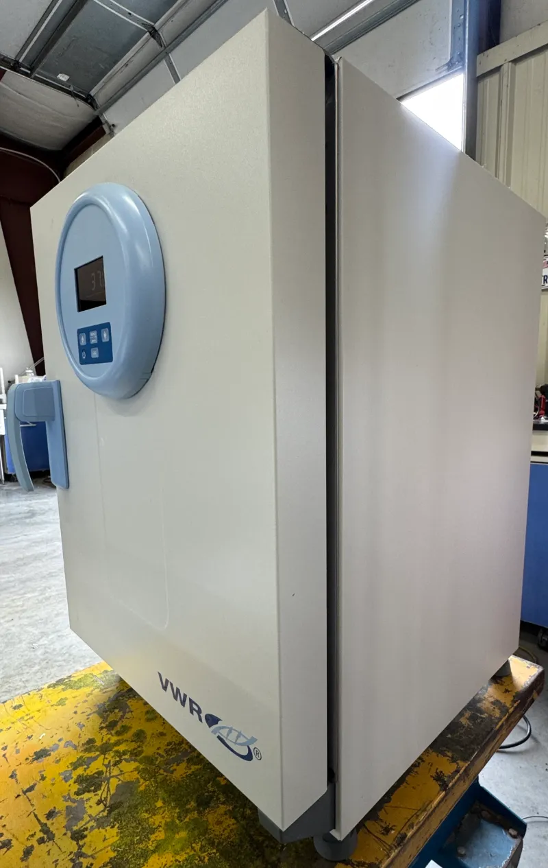 VWR 2.6 cu. ft. Gravity Convection Oven  thumbnail 2