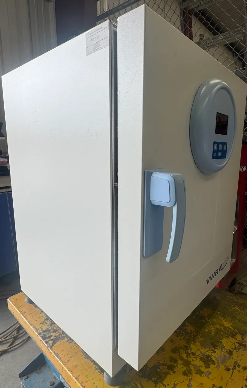 VWR 2.6 cu. ft. Gravity Convection Oven  thumbnail 3