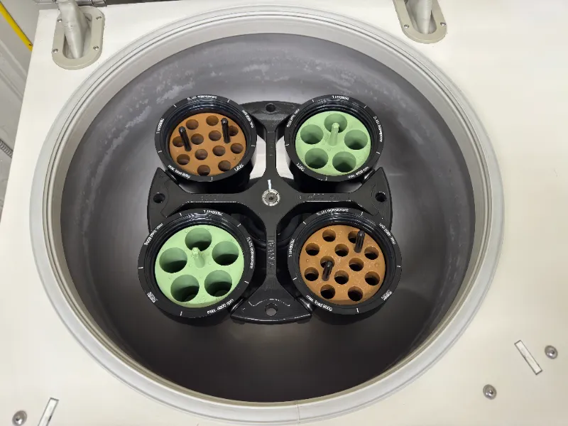 Sorvall Legend T Plus Benchtop Centrifuge and Carriers thumbnail 6
