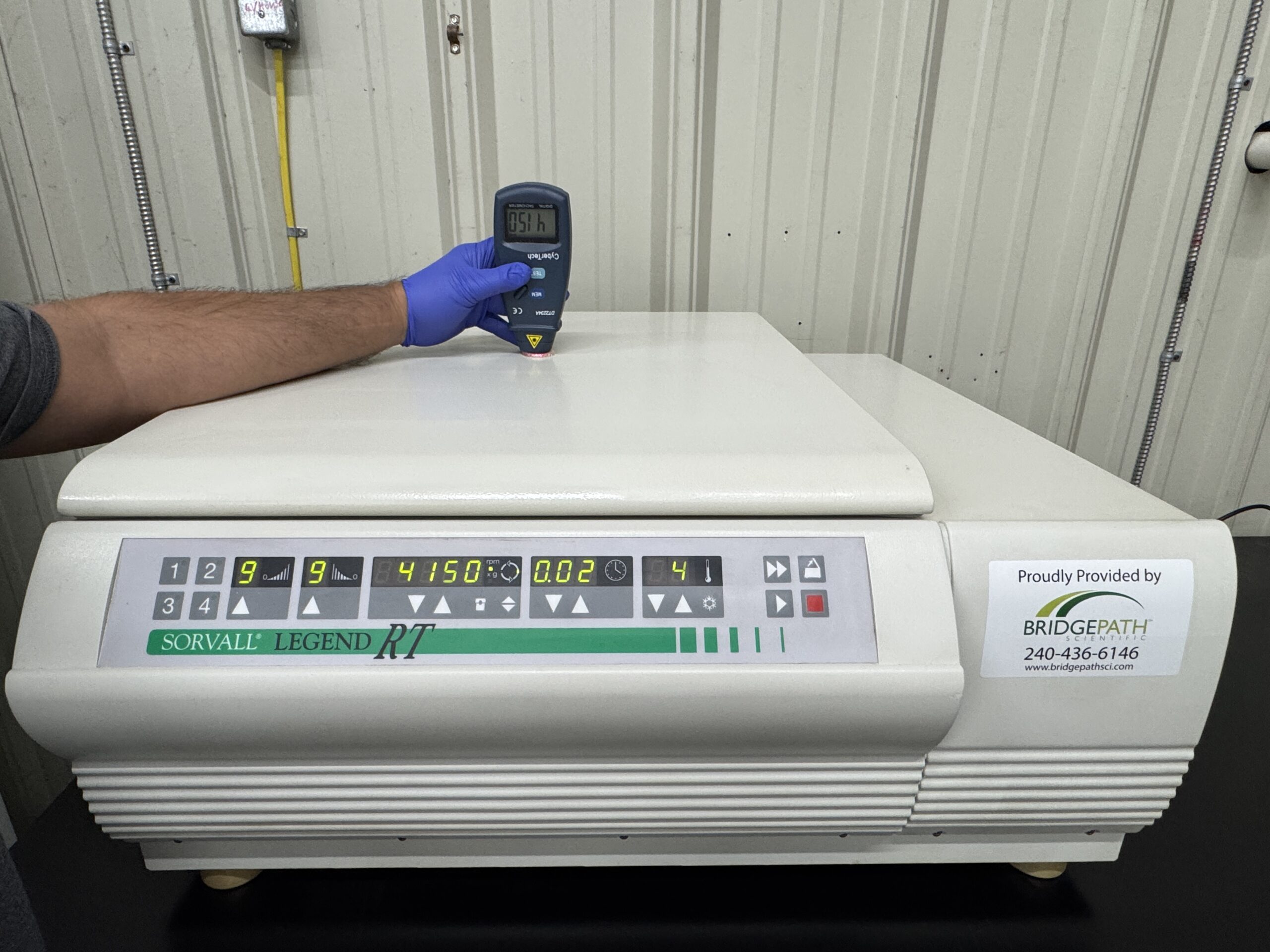 Sorvall Legend T Plus Benchtop Centrifuge and Carriers thumbnail 3