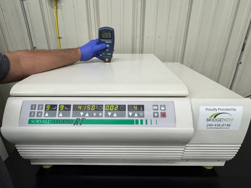 Sorvall Legend T Plus Benchtop Centrifuge and Carriers thumbnail 2