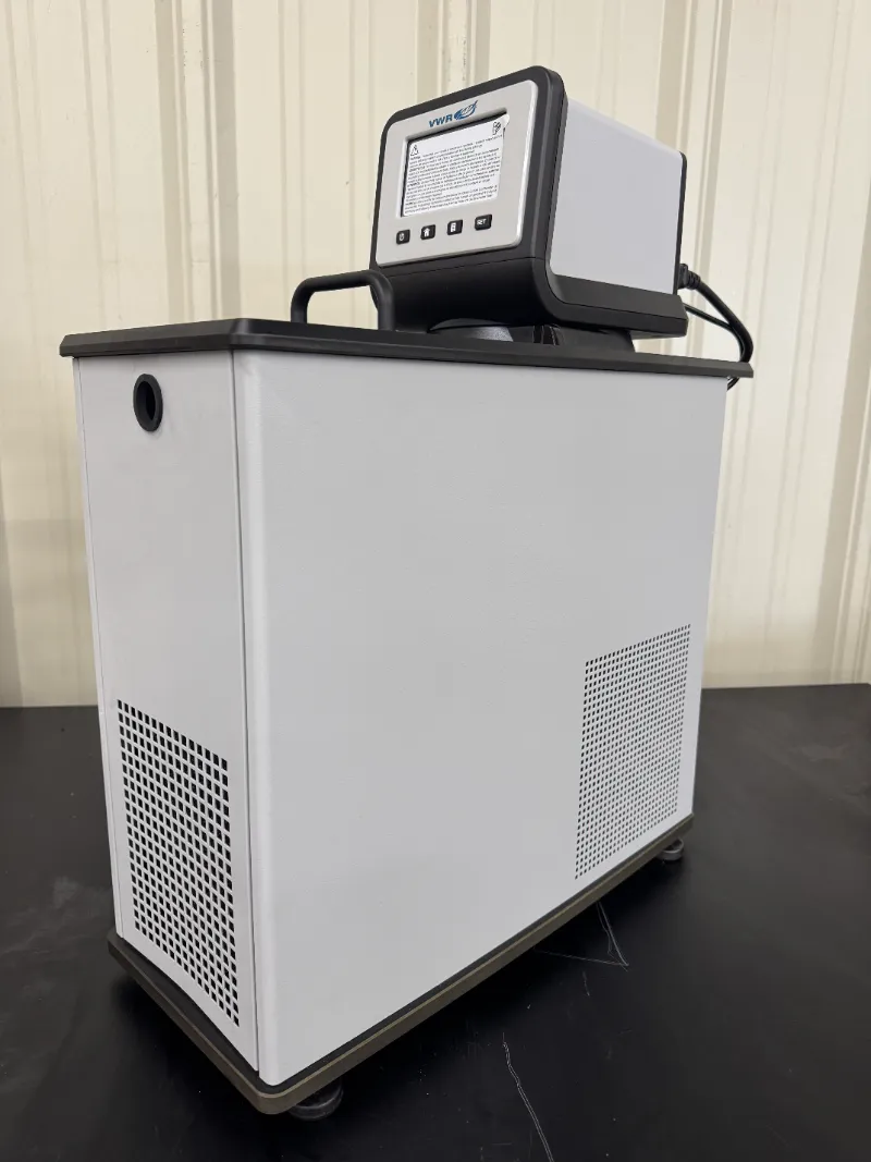 VWR 7-Liter Refrigerated/Heating AP07R-20-V11B Circulating Bath (Advanced Programmable) thumbnail 2