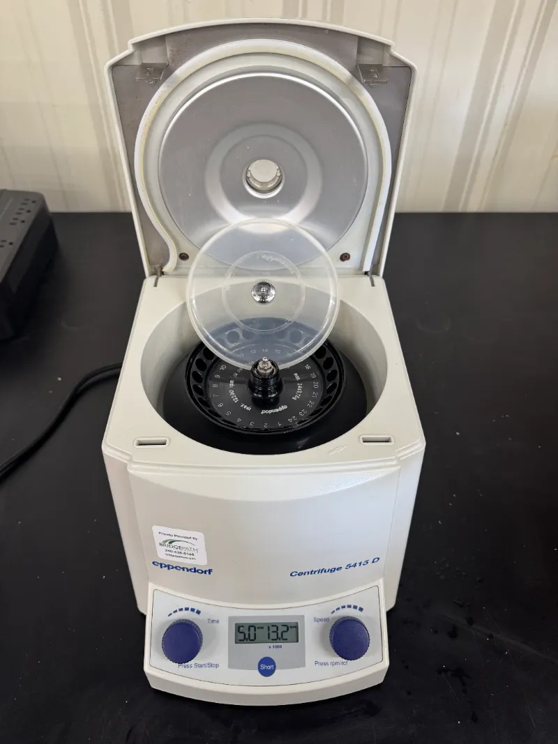 Eppendorf Model 5415 D Benchtop Microcentrifuge