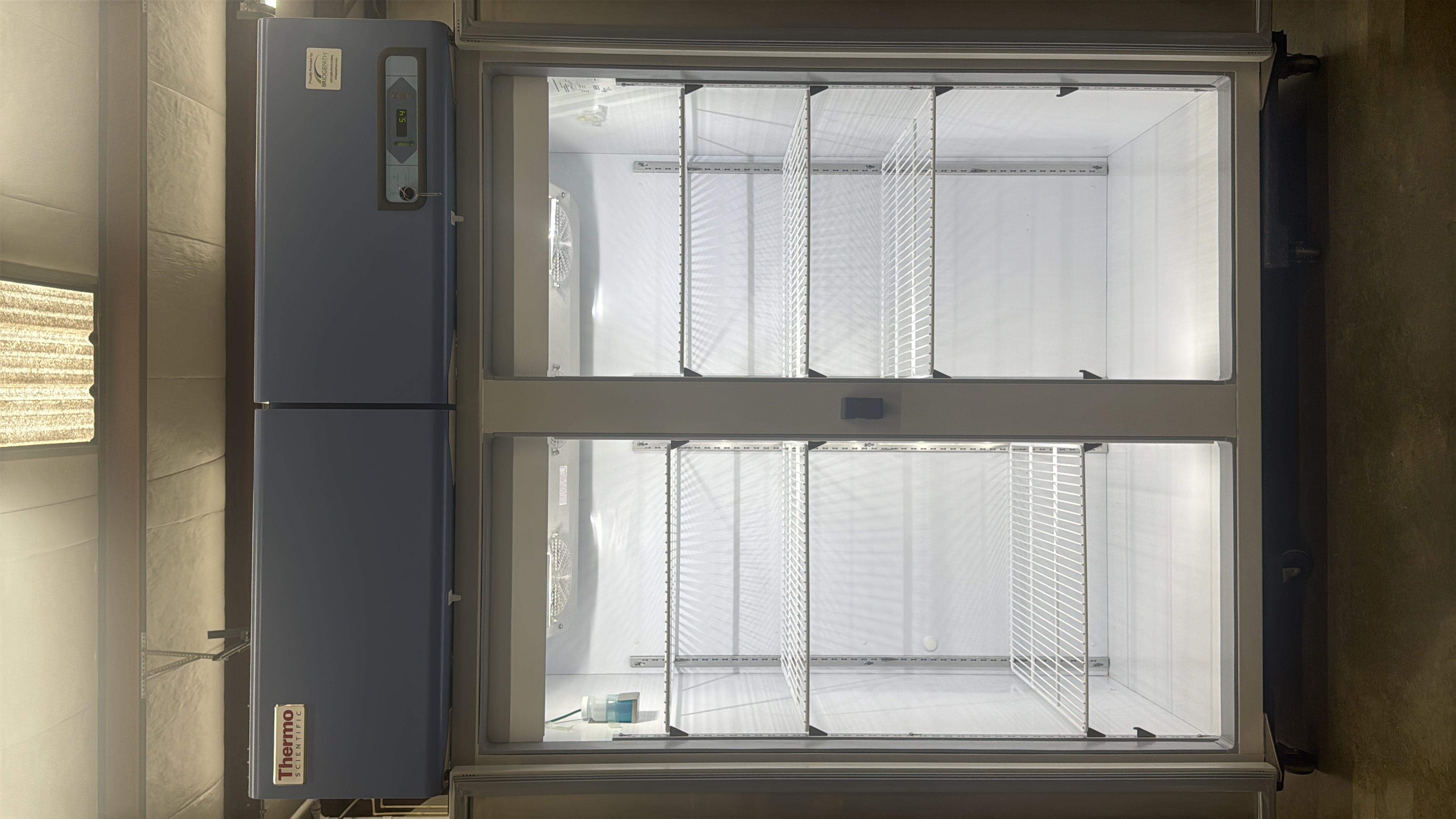 Thermo Scientific REL 2 Door High-Performance Laboratory Refrigerator thumbnail 7