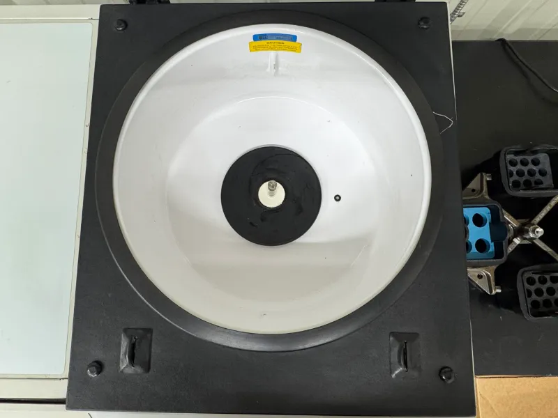 Thermo Scientific RT6000D Refrigerated Benchtop Centrifuge thumbnail 6